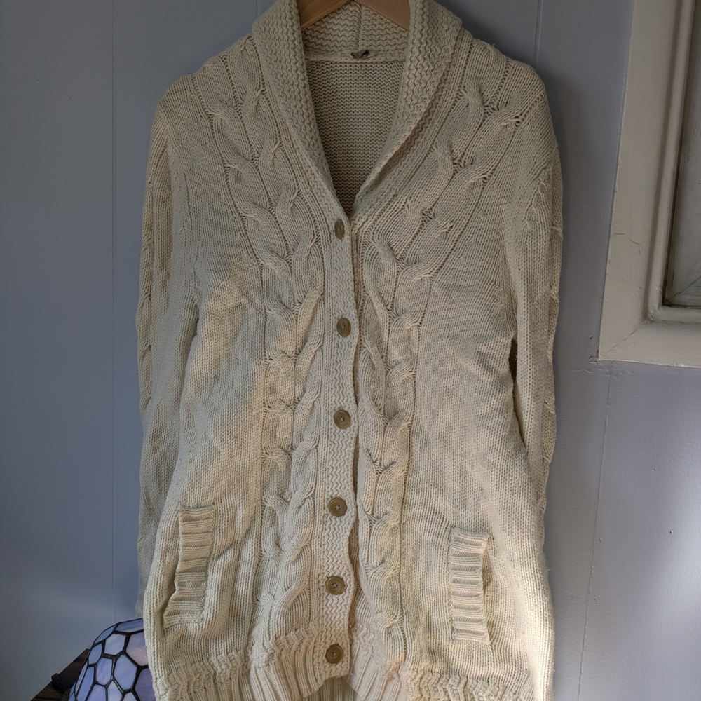 Cozy Cream Cable Knit Sweater